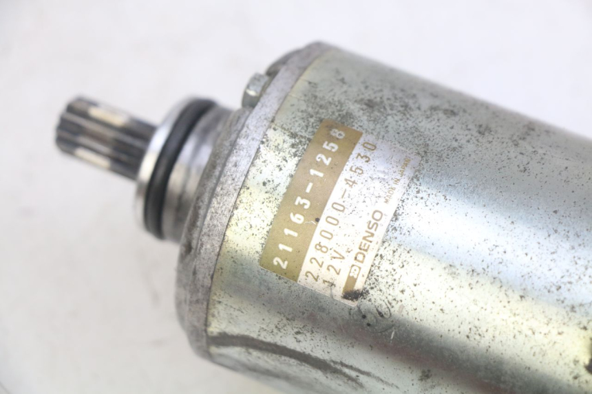 photo de STARTMOTOR KAWASAKI ZX-6R ZX6R 600 (1995 - 1997) - Zoom op gebruiksstaat