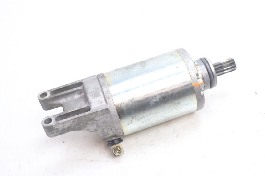photo de STARTMOTOR KAWASAKI ZX-6R ZX6R 600 (2000 - 2002) - Technische close-up