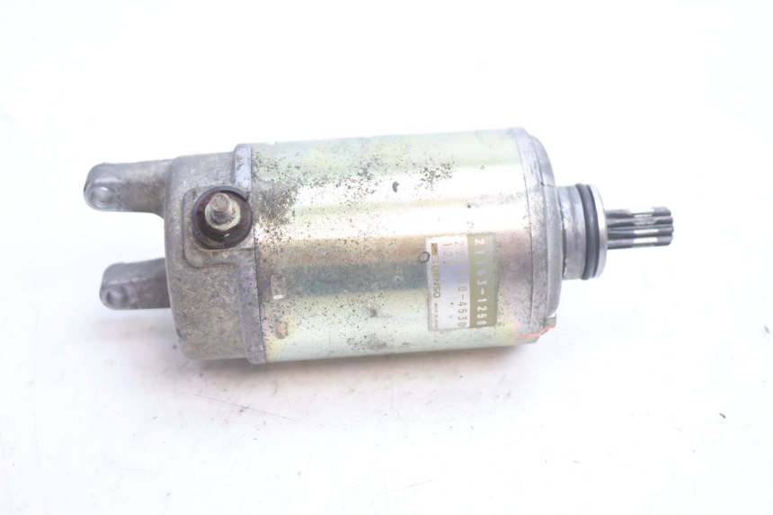 photo de STARTMOTOR KAWASAKI ZX-6R ZX6R 600 (1995 - 1997) - Andere kijkhoek