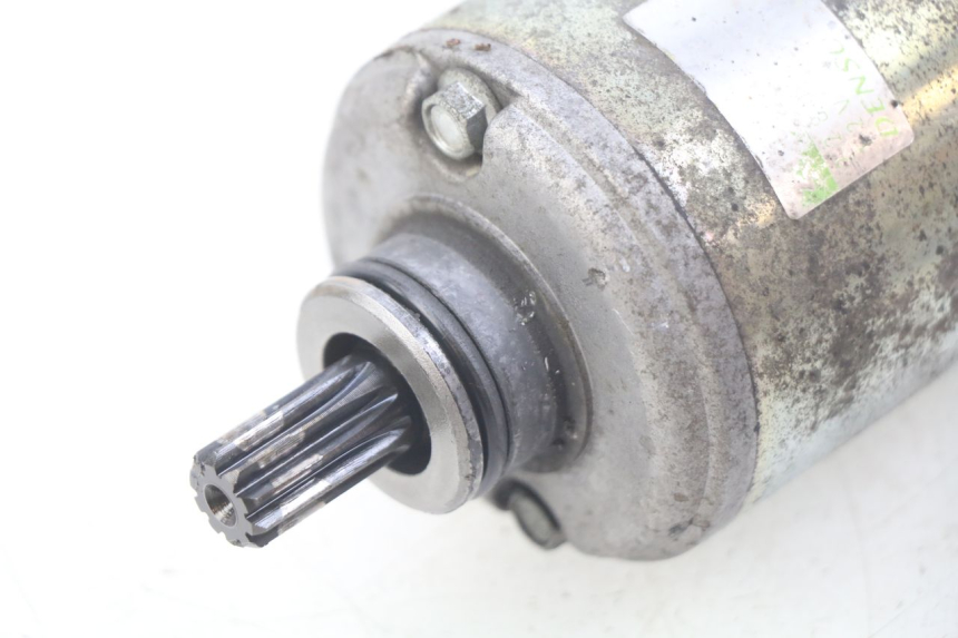 photo de STARTMOTOR KAWASAKI ZZR 600 (1995 - 2004) - Technische close-up