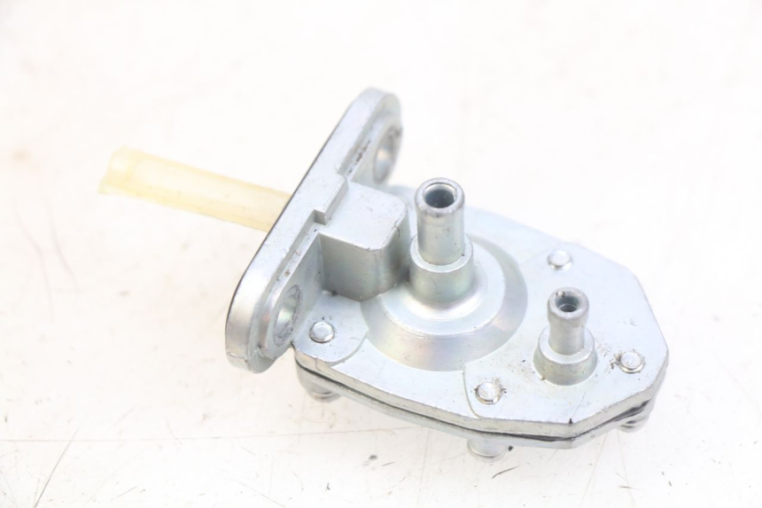 photo de RESERVOIRONTVANGST MBK BOOSTER SPIRIT 50 (1999 - 2003) - Detail van het onderdeel