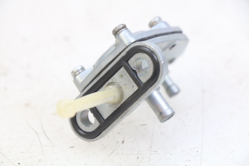 photo de RESERVOIRONTVANGST MBK BOOSTER SPIRIT 50 (1999 - 2003) - Zoom op gebruiksstaat