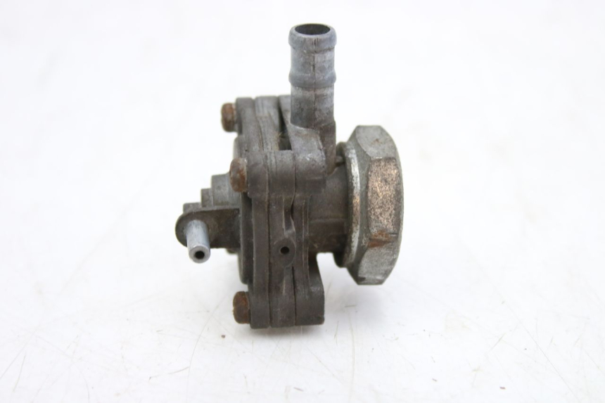 photo de RESERVOIRONTVANGST HONDA CBF 500 (2004 - 2007) - Detail van het onderdeel