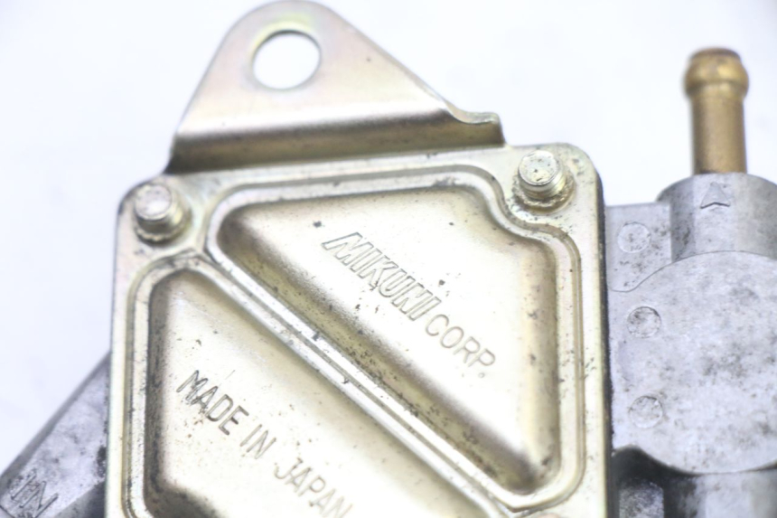 photo de VACUÜM TANK PEUGEOT ELYSEO 125 (1999 - 2004) - Andere kijkhoek