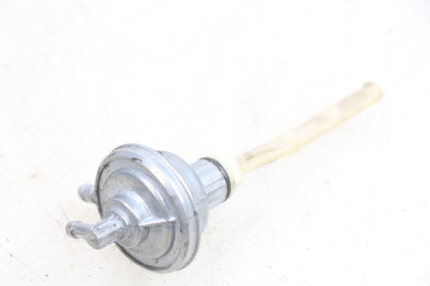 photo de RESERVOIRONTVANGST PEUGEOT KISBEE 2T 50 (2010 - 2017) - Detail van het onderdeel