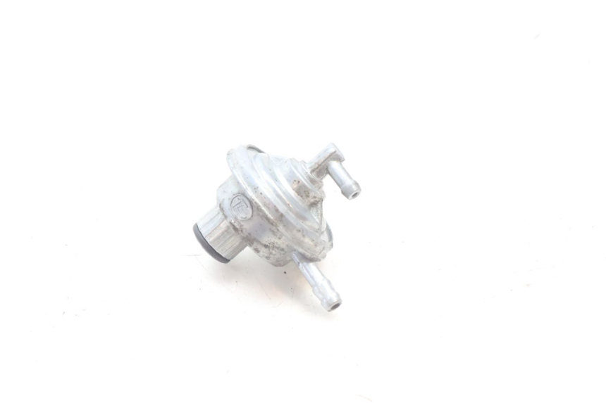 photo de RESERVOIRONTVANGST PEUGEOT KISBEE 4T 50 (2010 - 2017) - Detail van het onderdeel