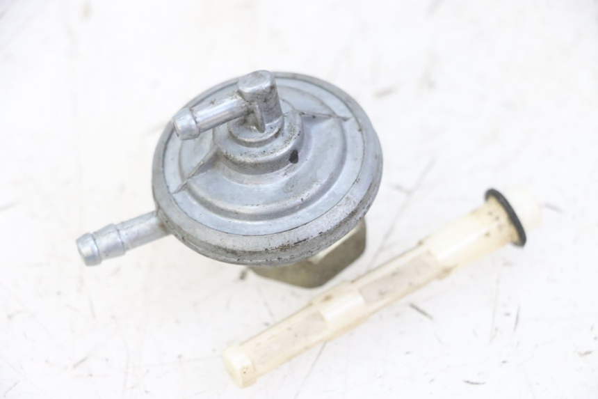 photo de RESERVOIRONTVANGST PEUGEOT TWEET 4T 50 (2014 - 2019) - Detail van het onderdeel