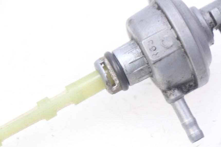 photo de RESERVOIRONTVANGST YAMAHA SLIDER NAKED 50 (2004 - 2018) - Detail van het onderdeel