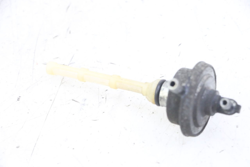 photo de VACUÜM TANK PEUGEOT SPEEDFIGHT 2 LC 50 (2000 - 2009) - Detail van het onderdeel