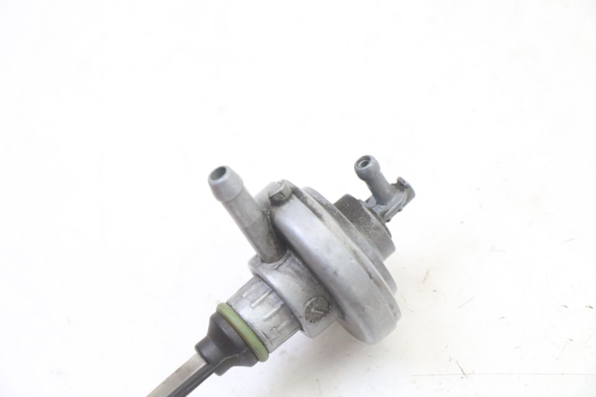 photo de RESERVOIRONTVANGST APRILIA SR 2T 50 (2018 - 2022) - Detail van het onderdeel