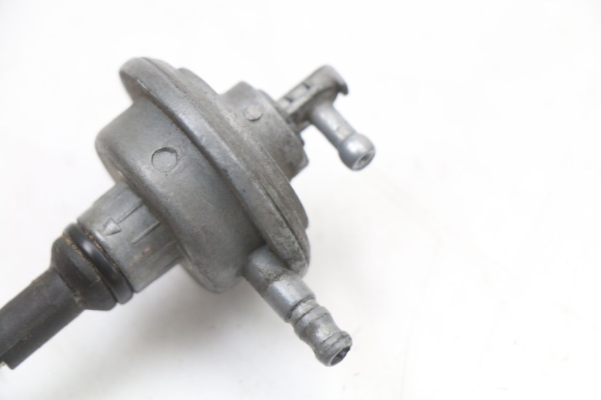 photo de VACUÜM TANK APRILIA SR CARB LC 2T 50 (2004 - 2012) - Andere kijkhoek