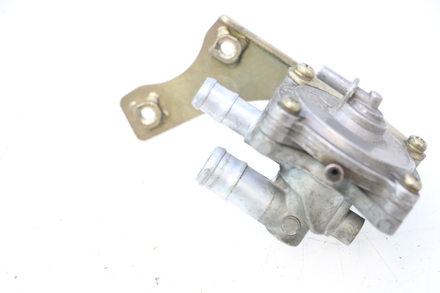 photo de DEPRESSIE RESERVOIR HONDA ST PAN EUROPEAN 1100 (1990 - 2002) - Andere kijkhoek