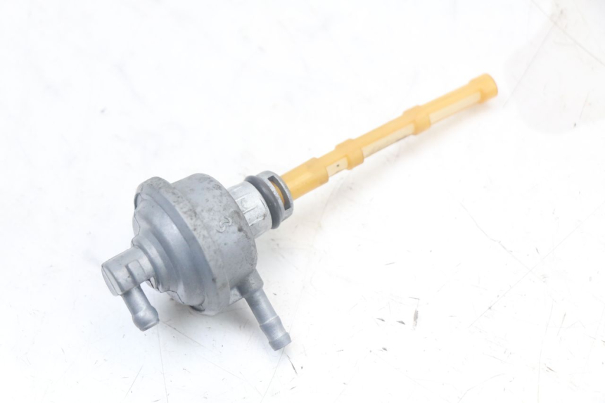 photo de RESERVOIRONTVANGST MBK STUNT NAKED 50 (2004 - 2018) - Detail van het onderdeel