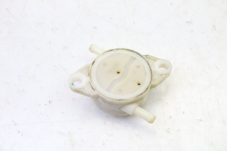 photo de RESERVOIRONTVANGST PIAGGIO SUPER LX 125 (2000 - 2003) - Andere kijkhoek