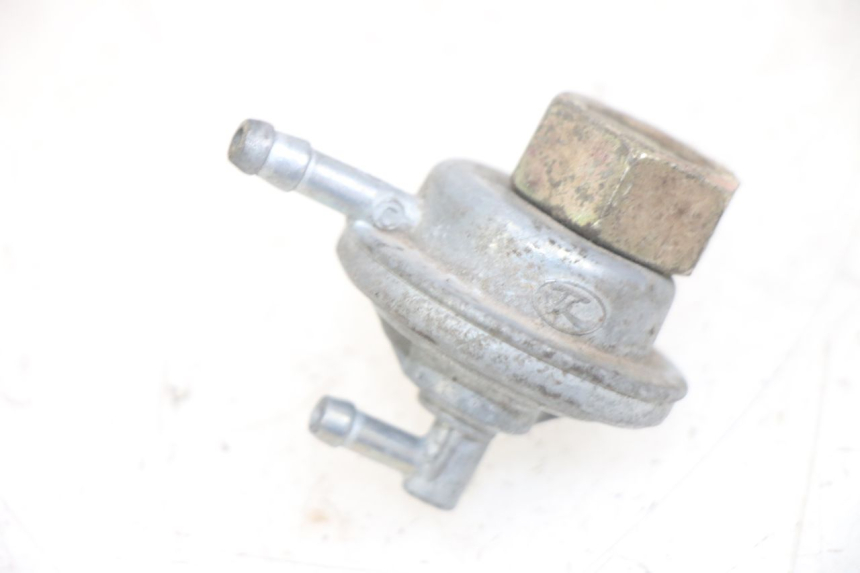 photo de RESERVOIRONTVANGST PEUGEOT TWEET 4T 50 (2014 - 2019) - Detail van het onderdeel