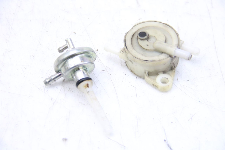 photo de VACUÜM TANK PIAGGIO VESPA GRANTURISMO 125 (2003 - 2007) - Zoom op gebruiksstaat