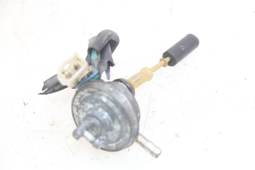 photo de RESERVOIRONTVANGST PEUGEOT VIVACITY 50 (2004 - 2009) - Zoom op gebruiksstaat