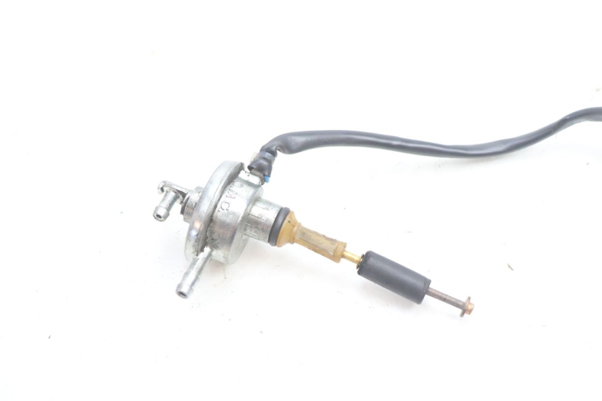 photo de RESERVOIRONTVANGST PEUGEOT VIVACITY 50 (2004 - 2009) - Detail van het onderdeel