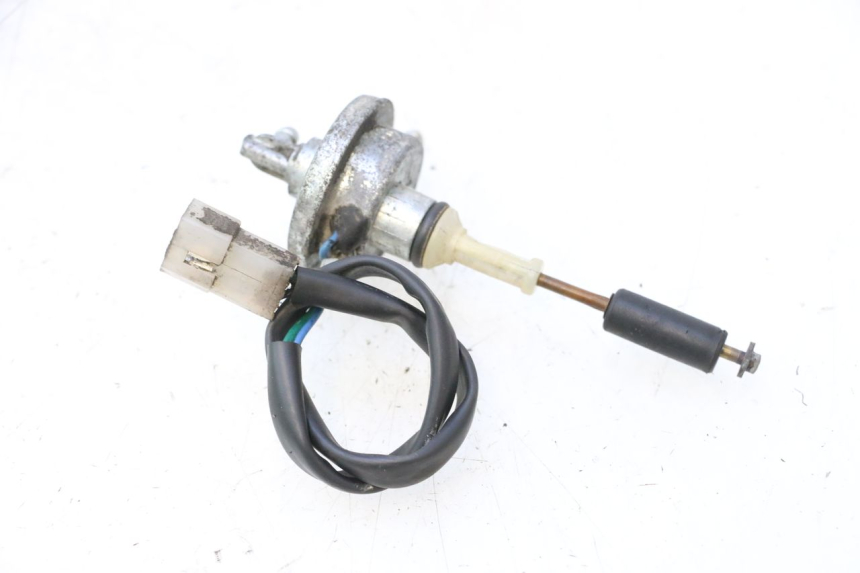 photo de RESERVOIRONTVANGST PEUGEOT VIVACITY 50 (2004 - 2009) - Zoom op gebruiksstaat