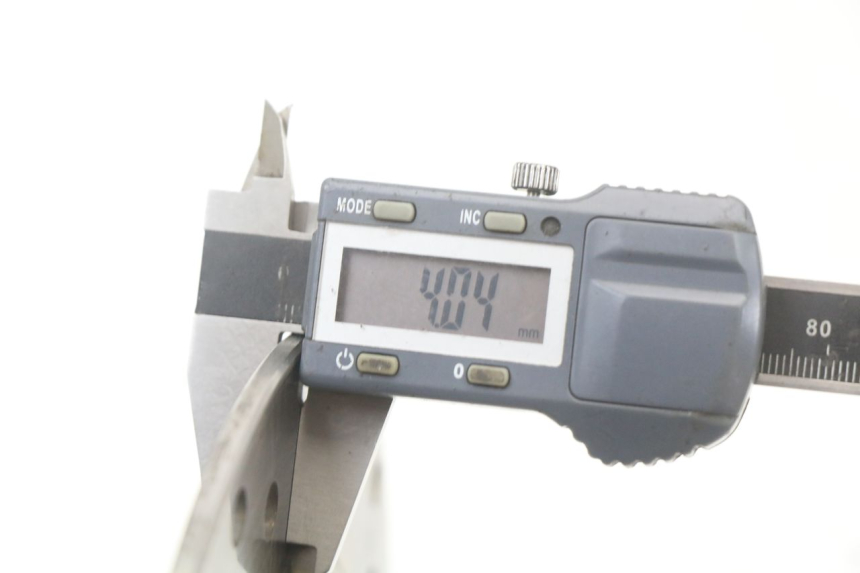 photo de ACHTERREM SCHIJF GILERA DNA 50 (2000 - 2007) - Andere kijkhoek