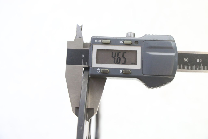 photo de ACHTERREM SCHIJF YAMAHA FZ6 FAZER S2 600 (2007 - 2011) - Technische close-up