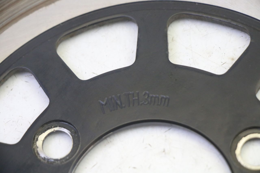 photo de ACHTERREM SCHIJF EFUN PUSA 1 - Technische close-up