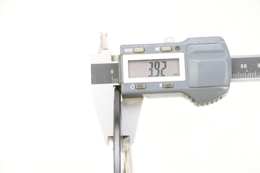 photo de ACHTERREM SCHIJF EFUN PUSA 1 - Andere kijkhoek