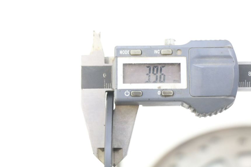 photo de ACHTERREM SCHIJF SPY RACING F3 350 (2015 - 2022) - Andere kijkhoek