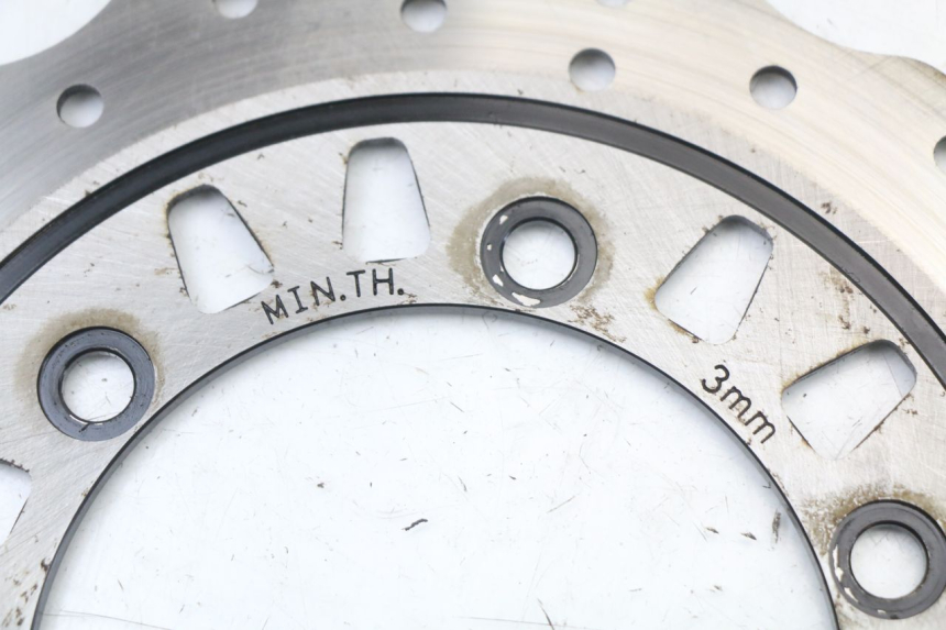 photo de ACHTERREM SCHIJF REGAL RAPTOR SPYDER 125 (2010 - 2018) - Andere kijkhoek