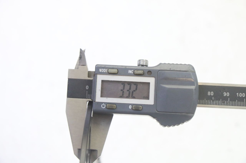 photo de ACHTERREM SCHIJF APOLLO RFZ 125 - Technische close-up