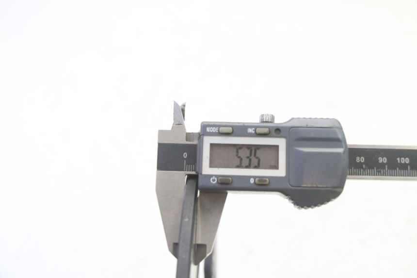 photo de ACHTERREM SCHIJF TRIUMPH SPRINT 900 (1995 - 1998) - Overzicht