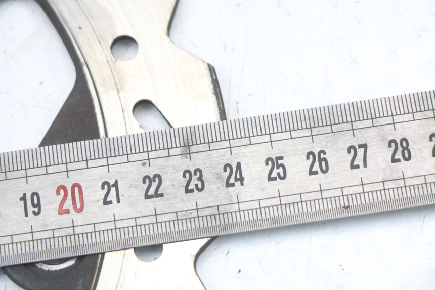 photo de ACHTERREM SCHIJF KYMCO SUPER 8 125 (2008 - 2015) - Andere kijkhoek