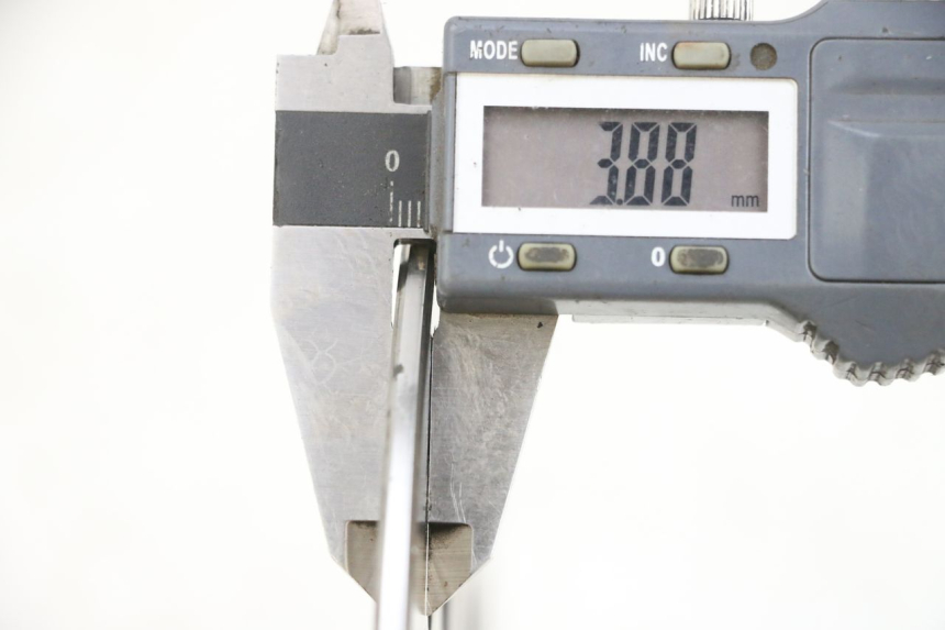 photo de ACHTERREM SCHIJF SUZUKI UH BURGMAN 125 (2002 - 2006) - Detail van het onderdeel