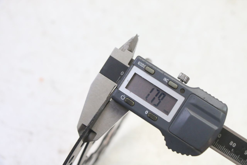 photo de ACHTERREM SCHIJF DUALTRON VICTOR LIMITED 1 - Andere kijkhoek