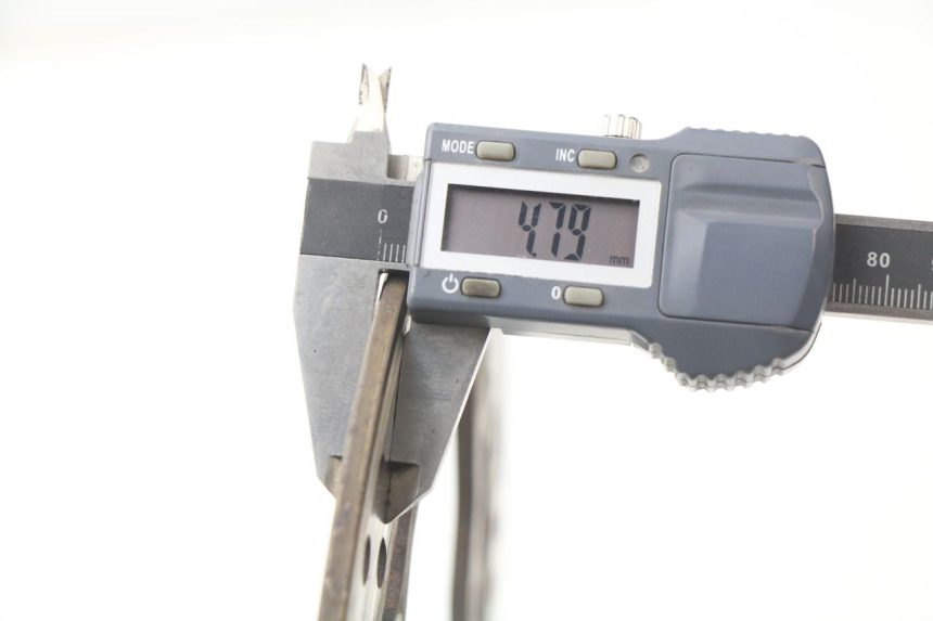 photo de ACHTERREM SCHIJF YAMAHA X-MAX XMAX 125 (2010 - 2013) - Staat van het oppervlak