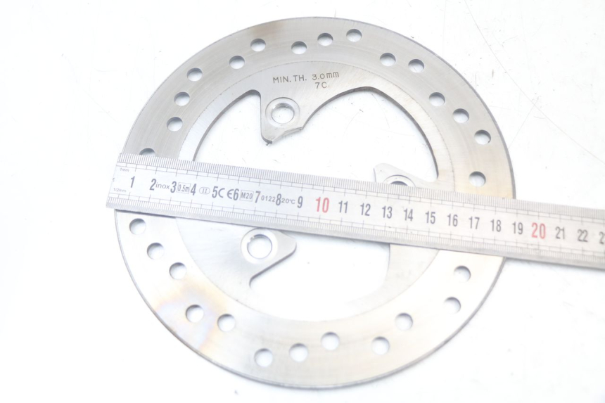 photo de VOORREM SCHIJF YAMAHA AEROX 2T 50 (2013 - 2017) - Zoom op gebruiksstaat