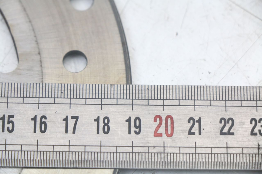 photo de VOORREM SCHIJF YAMAHA AEROX 2T 50 (2013 - 2017) - Andere kijkhoek