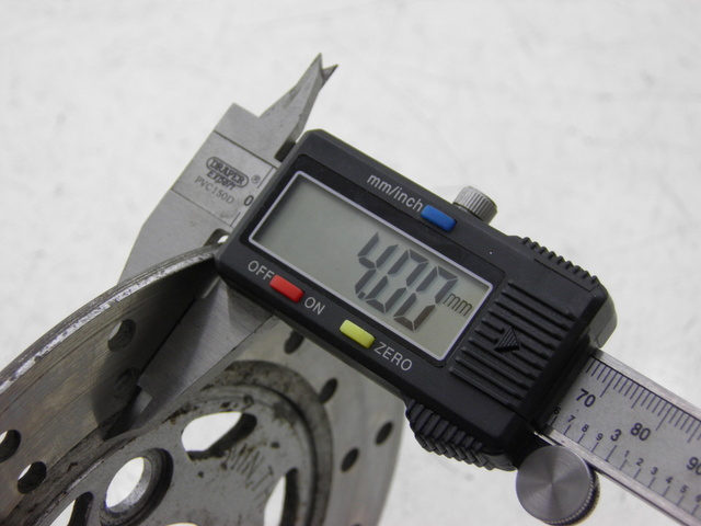 photo de VOORREMMESCHIJF BHM REVENGER 50 (2009 - 2015) - Zoom op gebruiksstaat