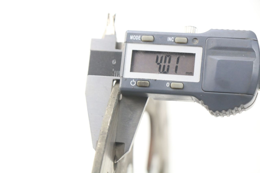 photo de VOORREM SCHIJF PIAGGIO CARNABY 125 (2007 - 2011) - Andere kijkhoek