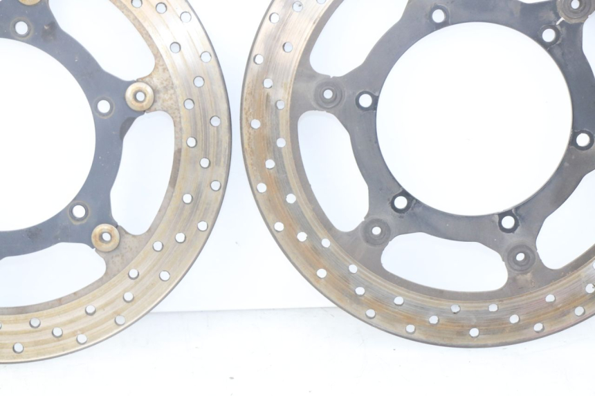 photo de VOORREM SCHIJF YAMAHA FJR ABS 1300 (2016 - 2020) - Staat van het oppervlak