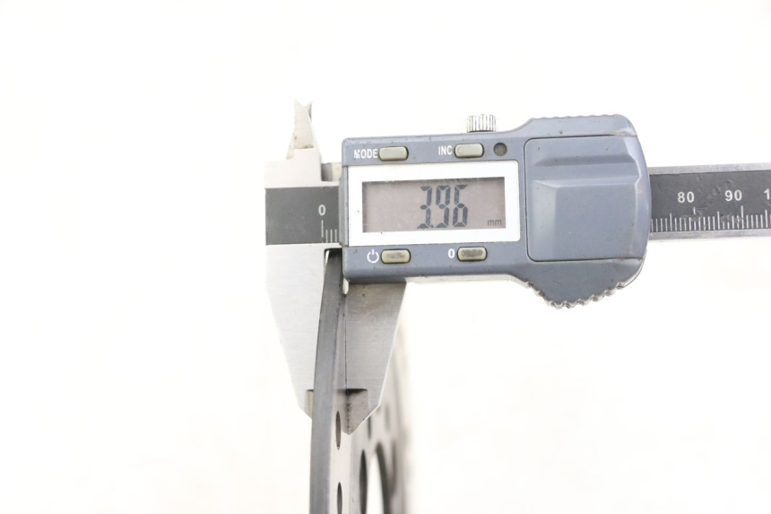 photo de VOORREM SCHIJF GOES WIKI 125 (2010 - 2015) - Detail van het onderdeel