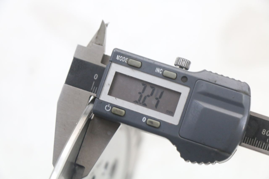 photo de VOORREM SCHIJF JM MOTORS VX 125 (2022 - 2025) - Bevestigingspunten