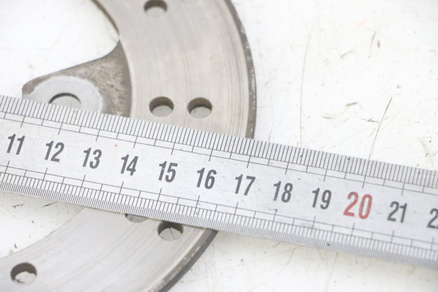 photo de VOORREM SCHIJF PEUGEOT KISBEE 4T 50 (2018 - 2022) - Detail van het onderdeel