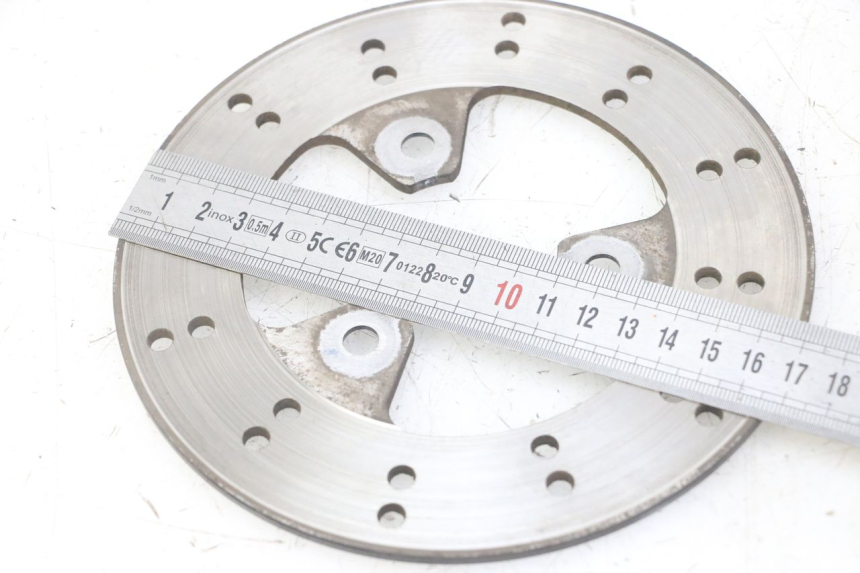 photo de VOORREM SCHIJF PEUGEOT KISBEE 4T 50 (2018 - 2022) - Zoom op gebruiksstaat