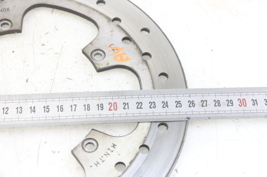 photo de VOORREM SCHIJF GILERA NEXUS 125 (2009 - 2013) - Zoom op gebruiksstaat