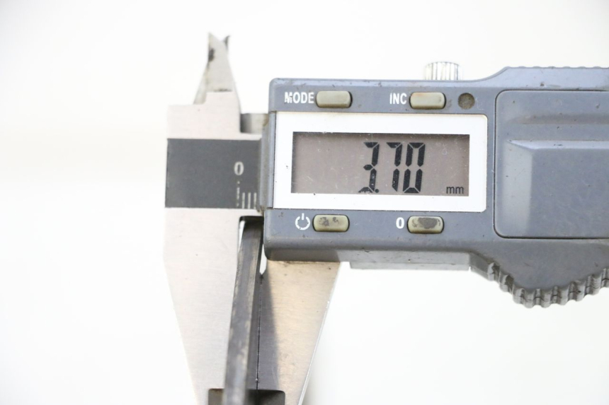 photo de VOORREM SCHIJF HONDA NSR R 125 (1994 - 2003) - Detail van het onderdeel