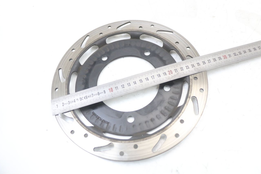 photo de VOORREMMESCHIJF PEUGEOT BELVILLE 125 (2017 - 2021) - Zoom op gebruiksstaat