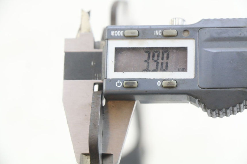 photo de VOORREM SCHIJF YAMASAKI RAPTOR 50 (2013 - 2018) - Detail van het onderdeel