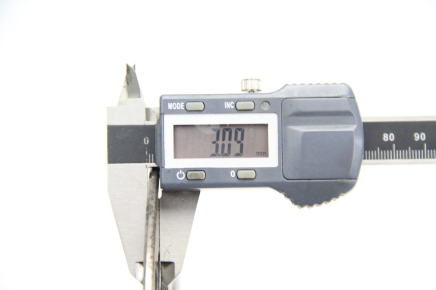 photo de VOORREM SCHIJF RIEJU RR 50 (1998 - 2007) - Zoom op gebruiksstaat