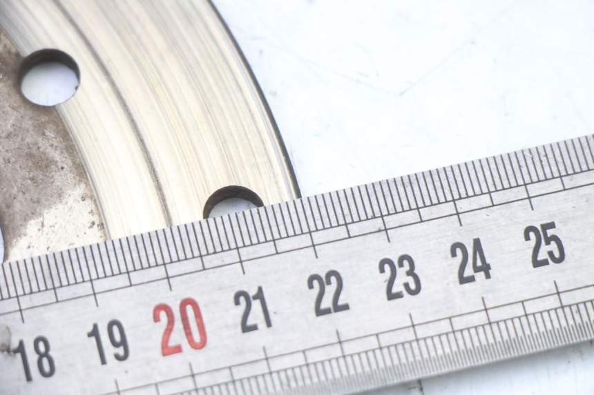 photo de VOORREMMESCHIJF APRILIA SR 2T 50 (2018 - 2022) - Andere kijkhoek